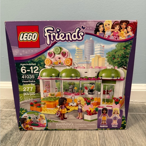 LEGO Friends 41035 Heartlake Juice Bar - Picture 5 of 11